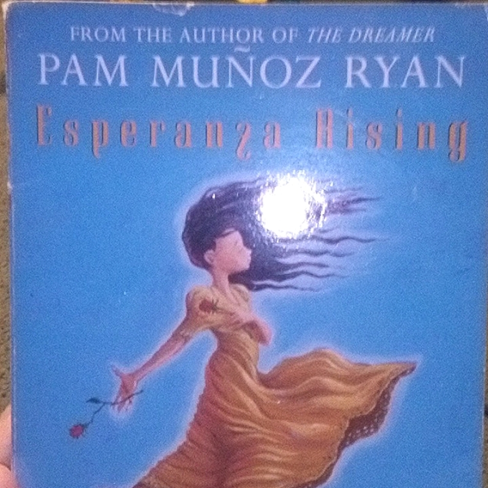 Esperanza Rising - Pam Muñoz Ryan